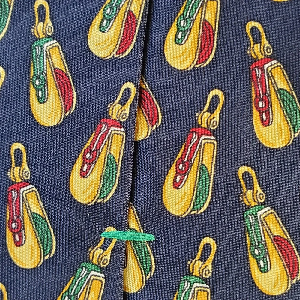 Tommy Hilfiger Mens Navy Blue Nautical Pulley Italian Silk Tie Made in USA